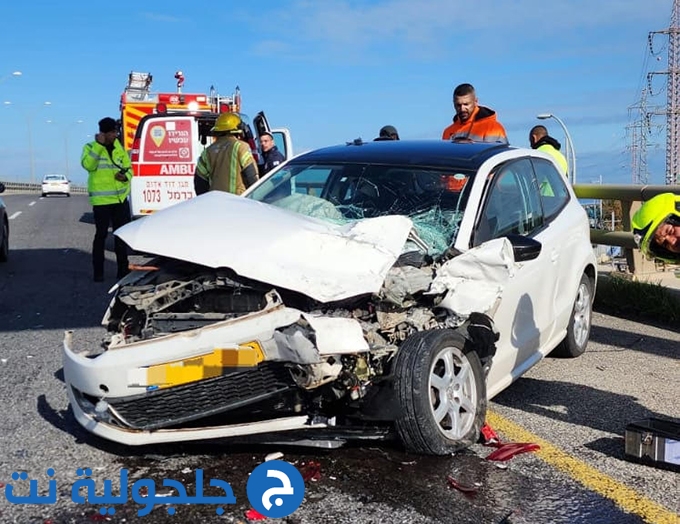 اصابة متوسطة وأخرى دفيفة بحادث طرق قرب حيفا